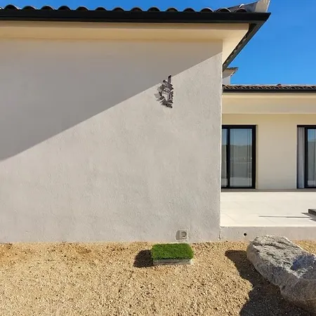 Lozari Loc Villa *